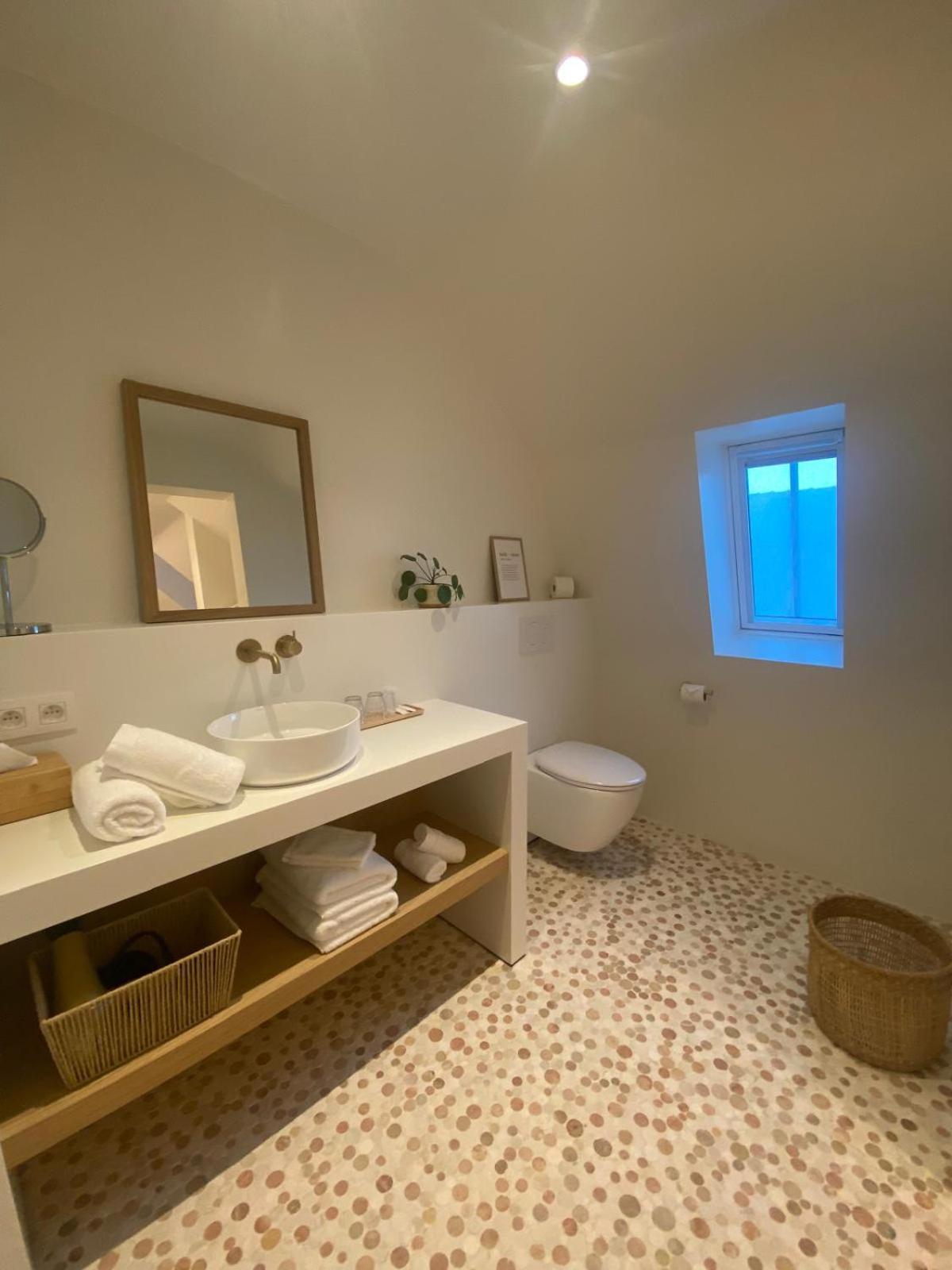Huyze Vinteling Bed & Breakfast อีปส์ ภายนอก รูปภาพ